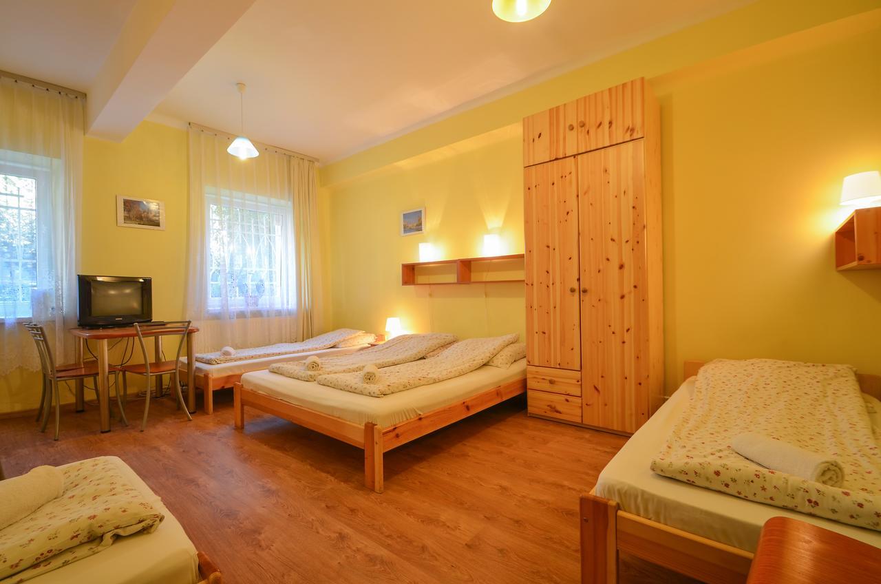 Hostel Aparthostel Fryderyk *